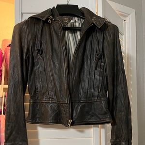Cropped brown leather jacket